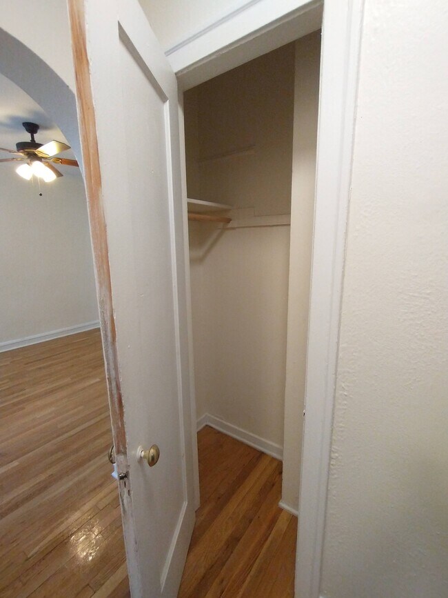 Entryway closet - 1528 W Pratt Blvd