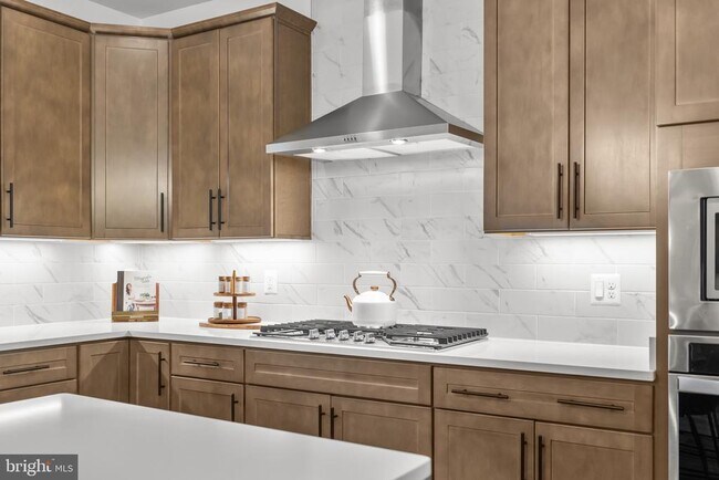 Building Photo - 42338 Nelsonville Ter