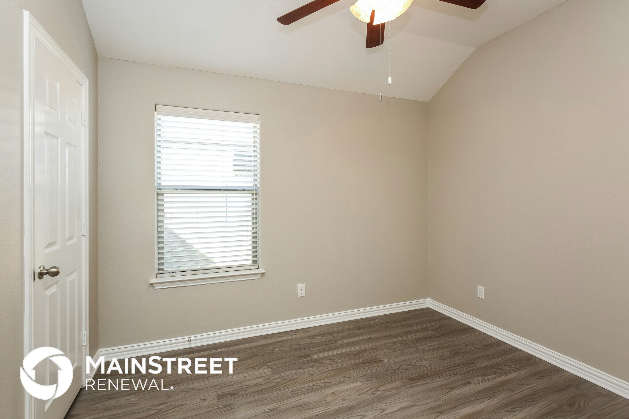 Building Photo - 3428 Heatherbend St