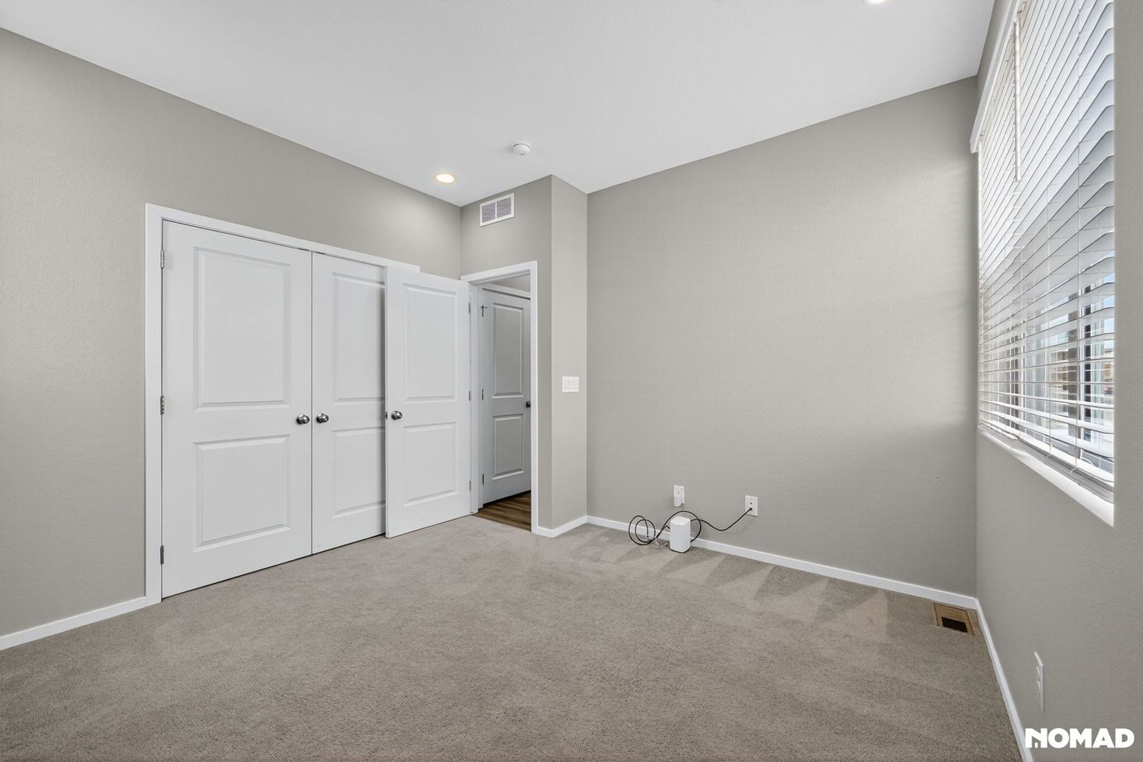 Building Photo - 4672 Clear Creek Dr