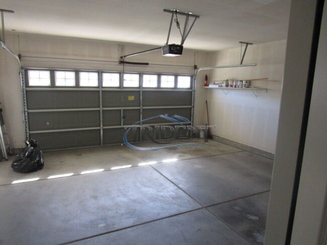 Building Photo - Beautiful 2 story Yuba City home