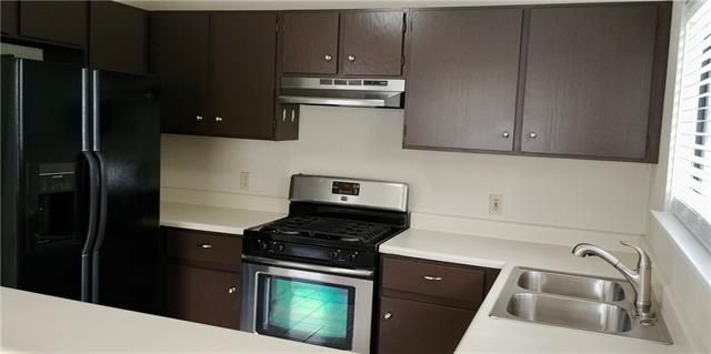 Building Photo - 2305 Dowd Ln