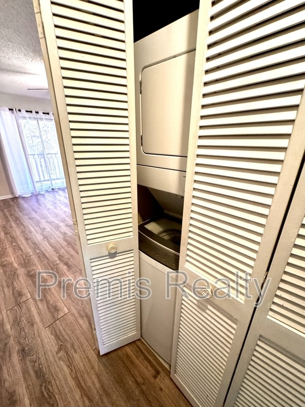 Building Photo - 112 Hammock Pine Blvd