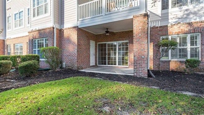 Building Photo - 4880 Dahlia Ct