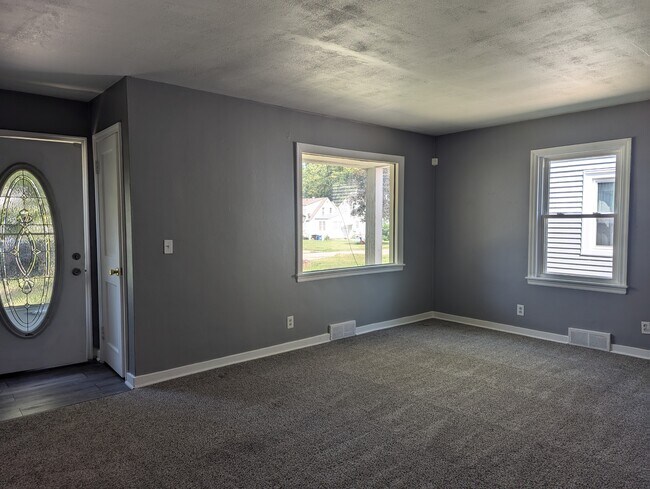 Building Photo - 1820 23rd St