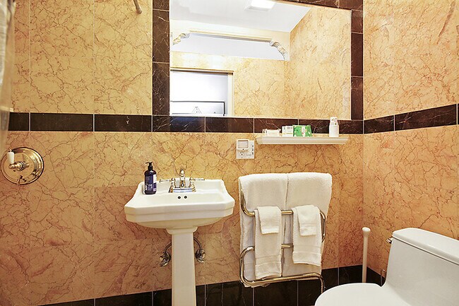 Building Photo - 4060 17th St