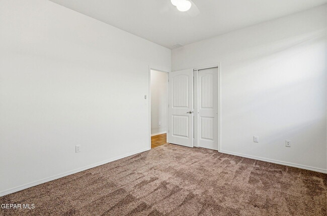 Building Photo - 14804 John McNeely Ave