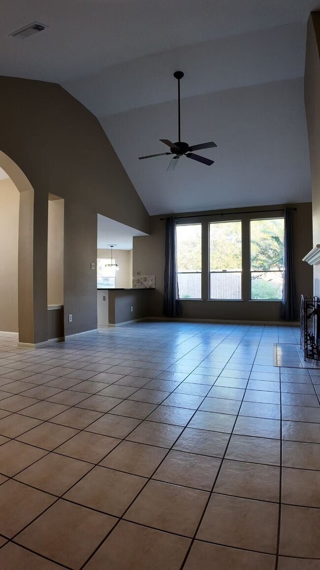 Building Photo - 2919 Foxden Dr