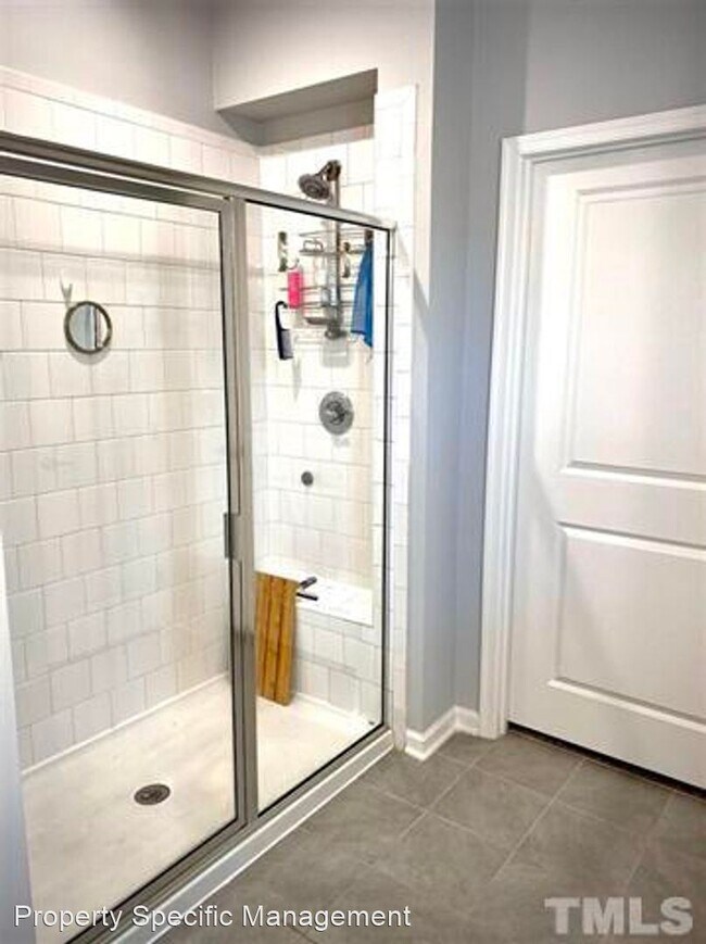 Building Photo - 3 br, 2.5 bath House - 406 Smallwood Drive
