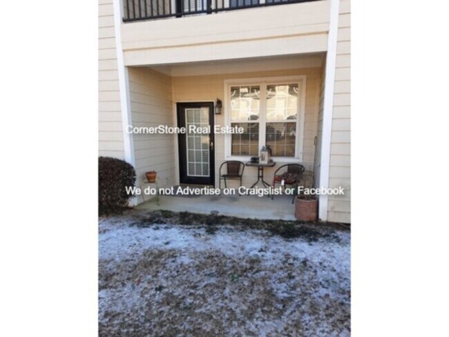 Building Photo - 4040 Bardstown Ct