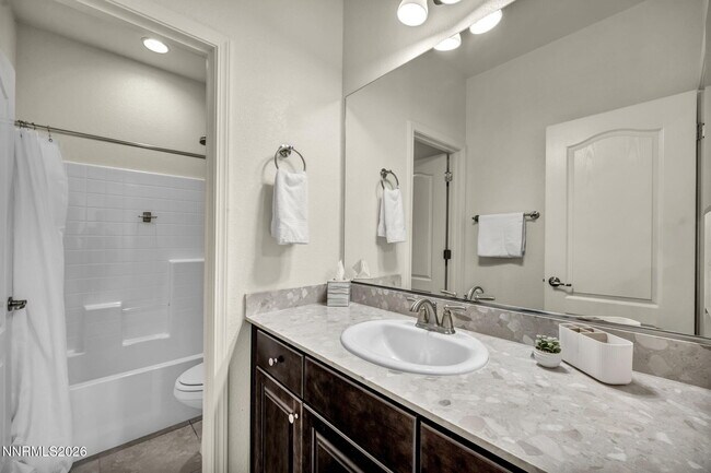 Building Photo - 10677 Foxberry Park Dr