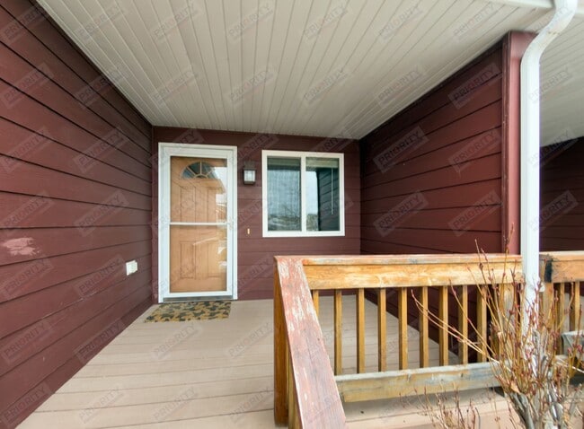 Building Photo - Your New Home!