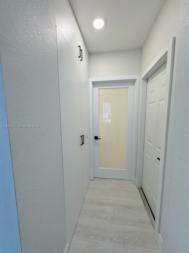 Building Photo - 11400 NW 75th Terrace