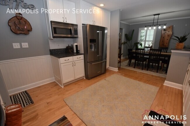 Building Photo - 449 Alfreton Ct