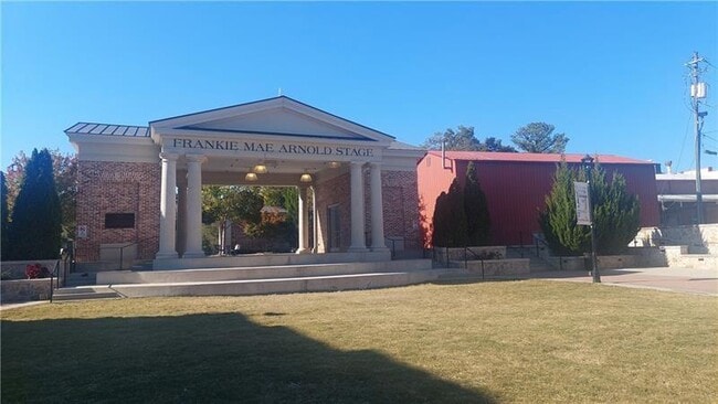 Building Photo - 6045 Capitol Knoll