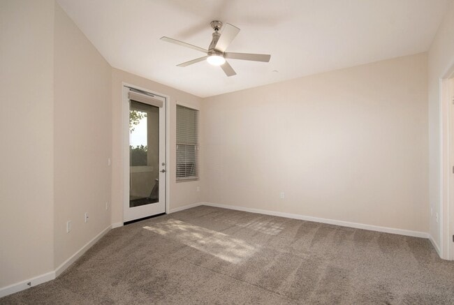 Building Photo - 6680 Canopy Ridge Ln