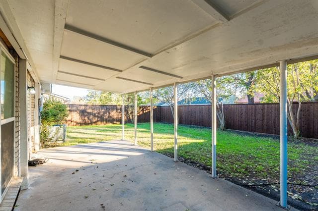 Building Photo - 538 Hawthorne Dr