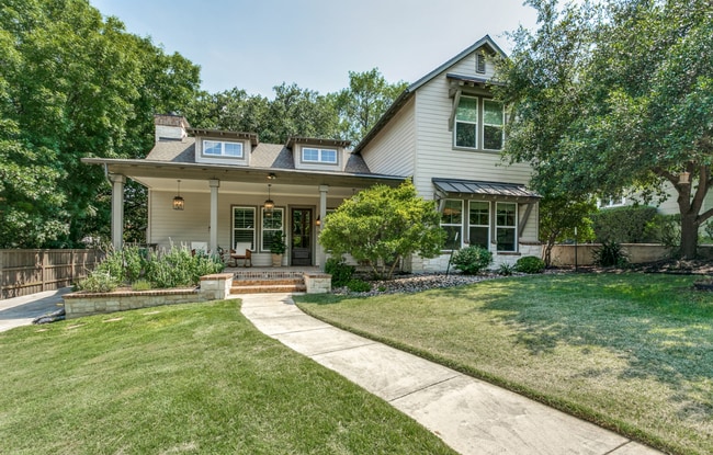 Primary Photo - LUXURY ALAMO HEIGHTS 4-BEDROOM BY DABNEY H...