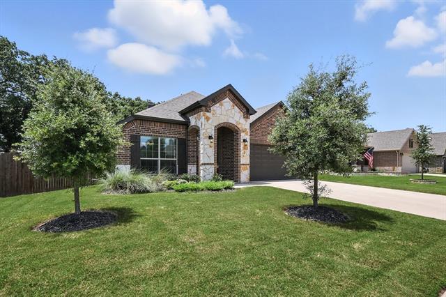 Building Photo - 221 Gardenia Dr