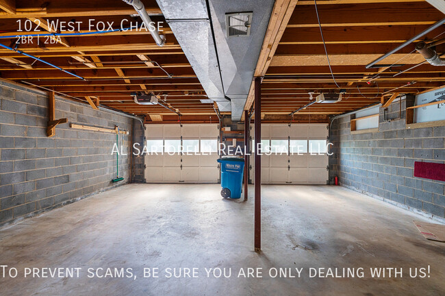 Building Photo - 102 W Fox Chase Rd