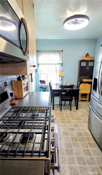 Building Photo - 10551 Karmont Ave