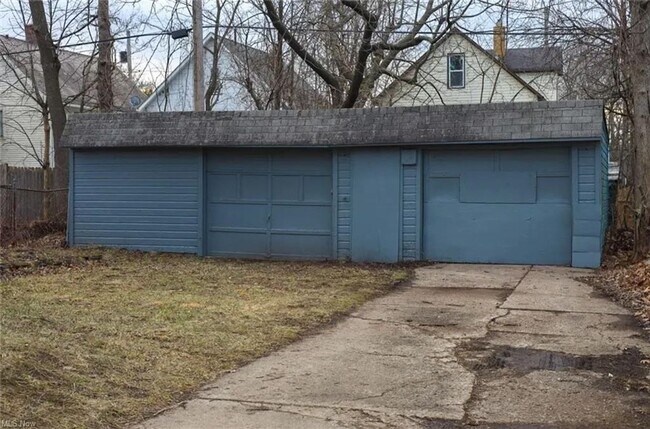 Building Photo - 3BD/ 1.5 BA Home for Rent- Cleveland