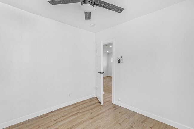 Building Photo - 4021 Griffin Ave