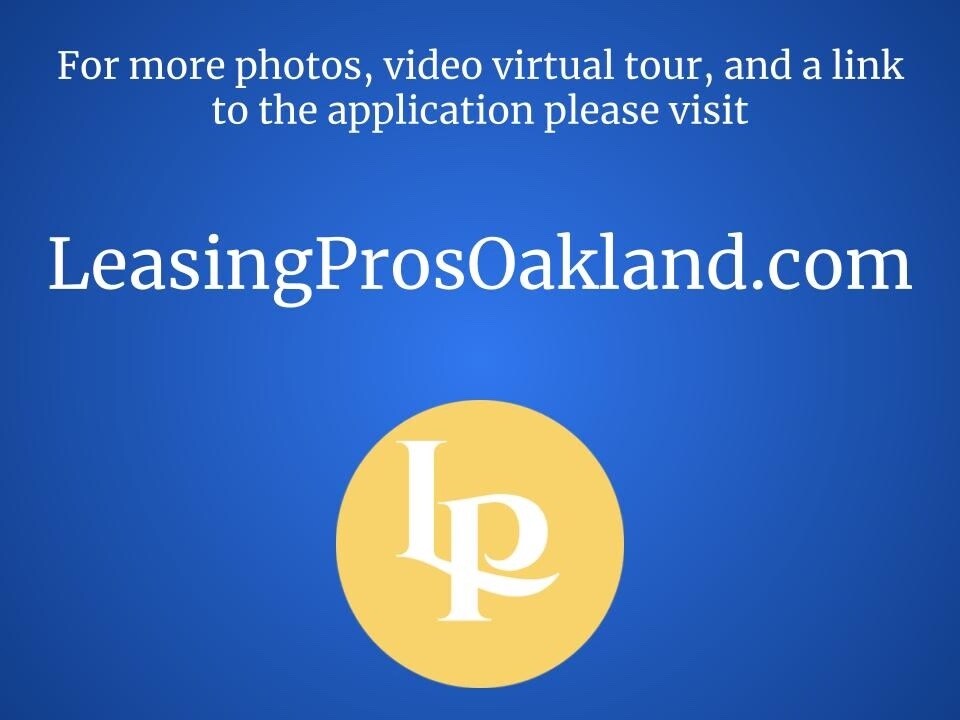 Building Photo - 860 55th St