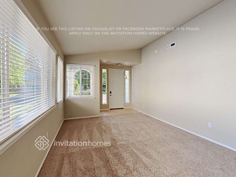 Building Photo - 9224 178 St Ct E