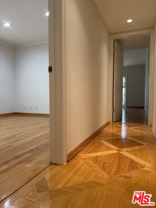 Building Photo - 5412 Hazeltine Ave