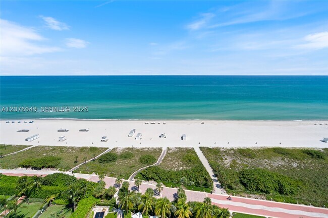 Building Photo - 5875 Collins Ave