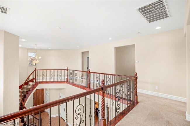 Building Photo - 973 Via Stellato St