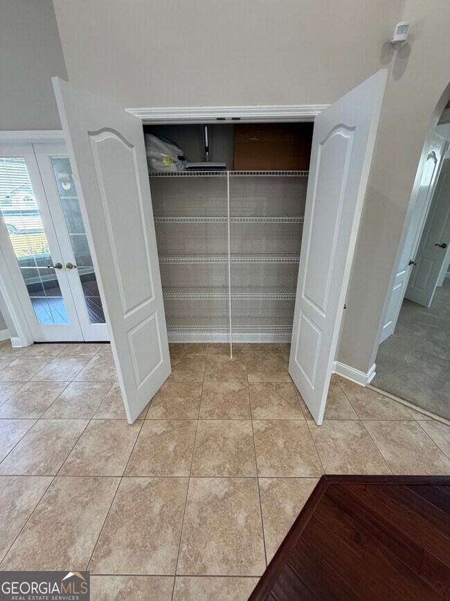 Building Photo - 108 Heron's Nest Cir