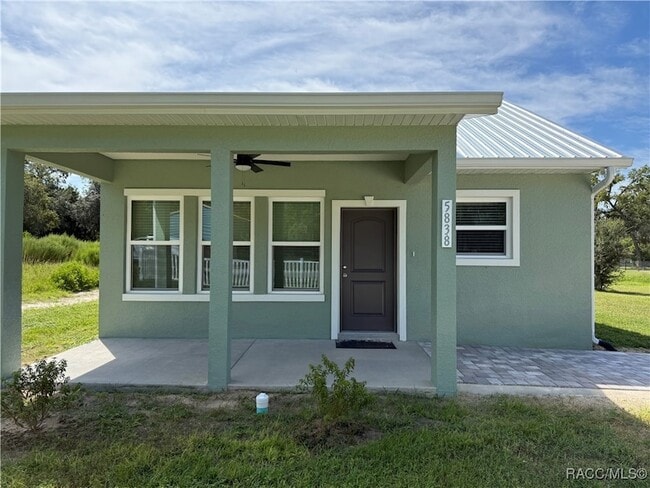 Primary Photo - 5838 W Green Acres St