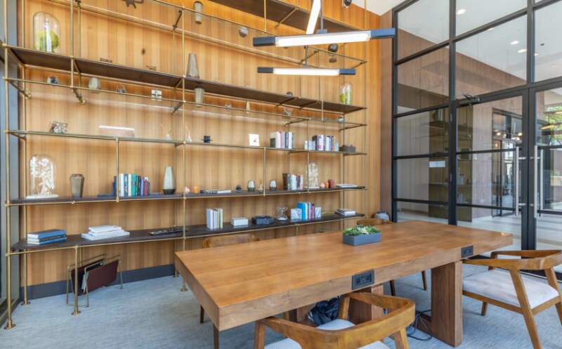 Building Photo - 190 N Harbor Dr