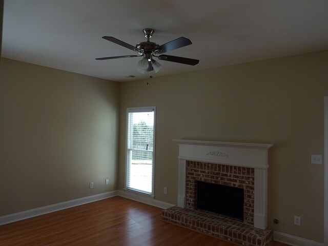 Building Photo - 1367 Red Hill Rd