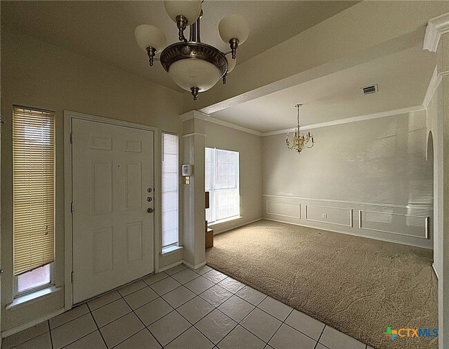 Building Photo - 2313 Modoc Dr