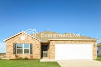 Building Photo - 1002 W Lawton Rd