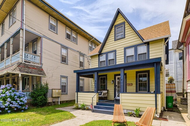 Building Photo - 13 Pilgrim Pathway