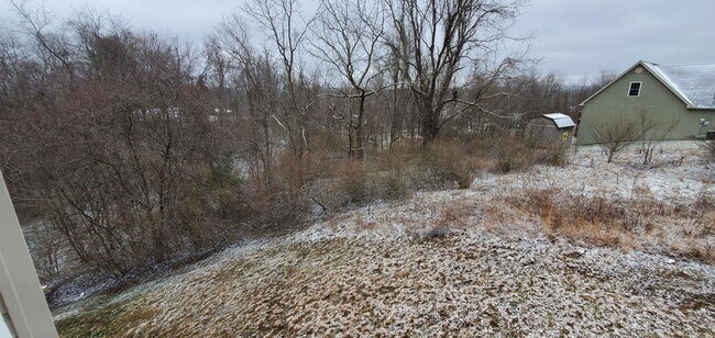 Building Photo - 172 Beth Ln