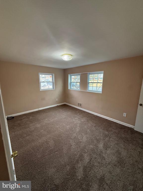 Building Photo - 7804 Temple St