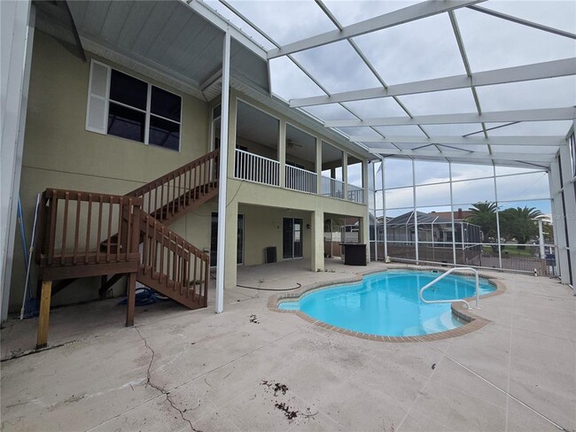 Building Photo - 7423 Southwind Dr