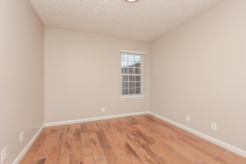 Building Photo - 1411 Owasa Trail