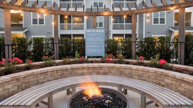 Building Photo - 65 Sentosa Dr