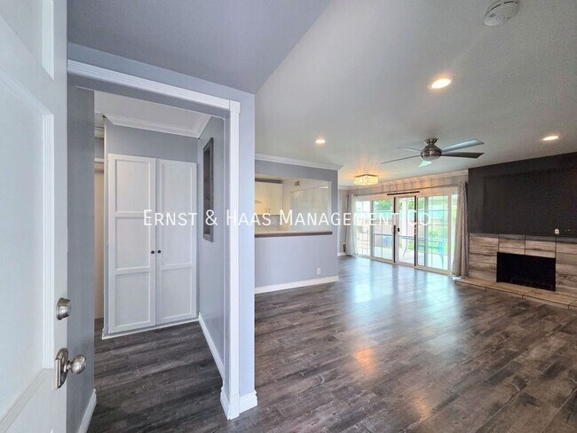 Building Photo - 8131 San Mateo Cir