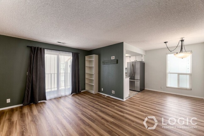 Building Photo - 4629 S Quail Vis Cv