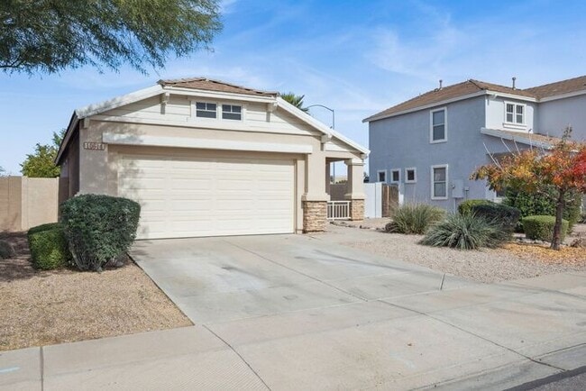 Building Photo - 10614 E Olla Ave