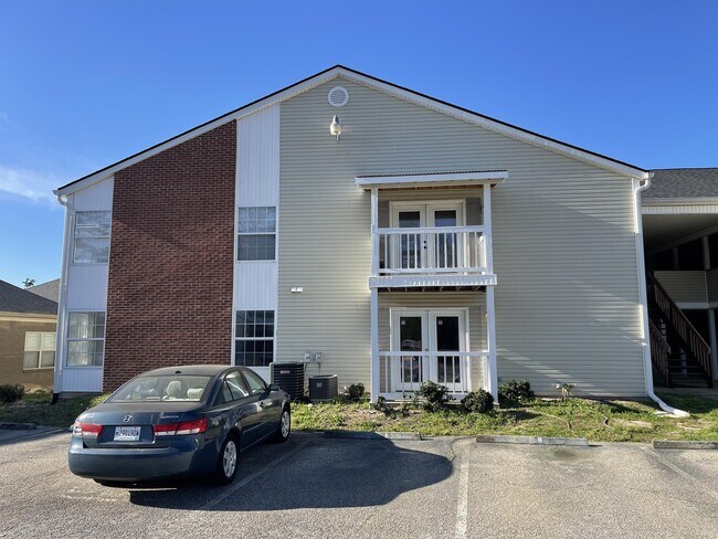 Building Photo - 403 S Thomas Rd