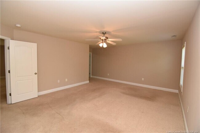 Building Photo - 148 S Prince Henry Way