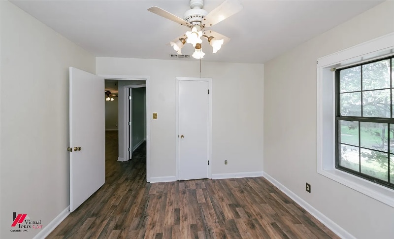 Building Photo - 1913 Lee St